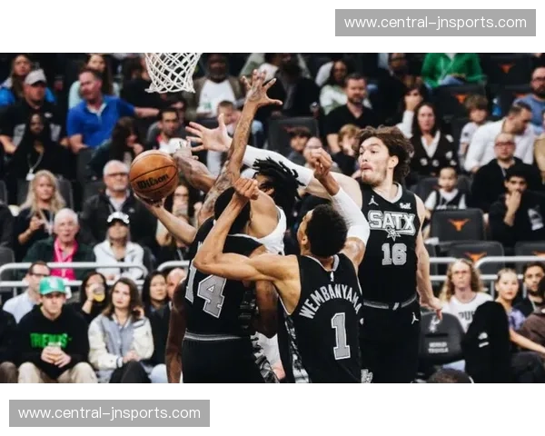 马刺文班亚马送出关键封盖 主场险胜火箭终结四连败