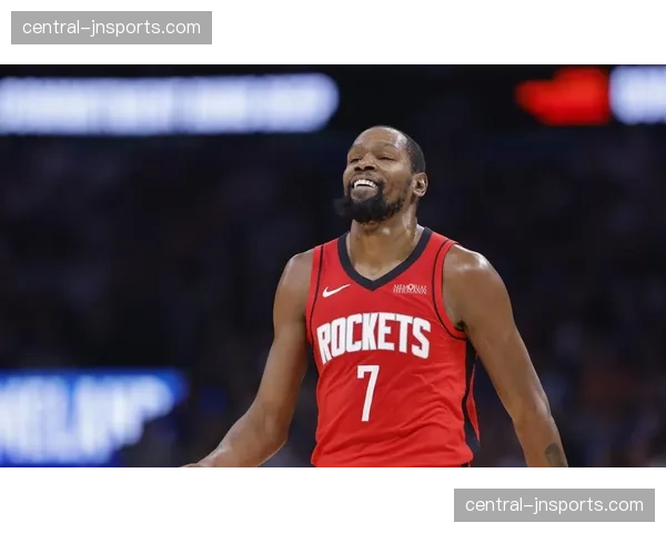 活塞三分命中率仅28% 外线火力不足成失利主因